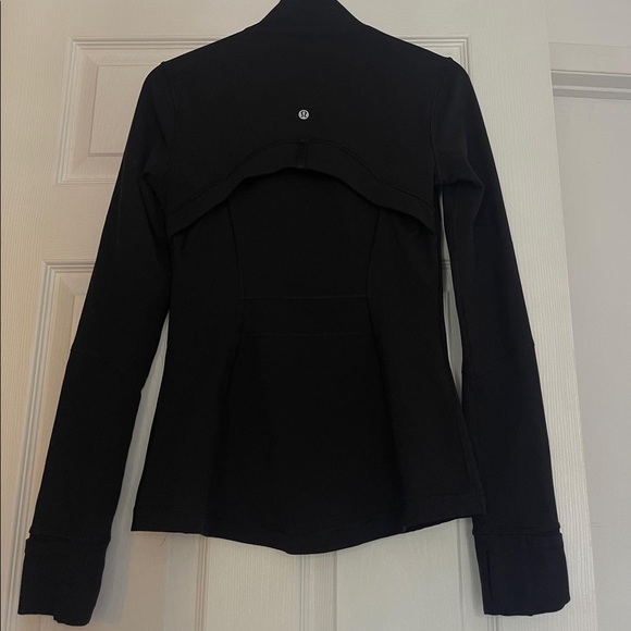 Lululemon Define Jacket in Black - Picture 2 of 4